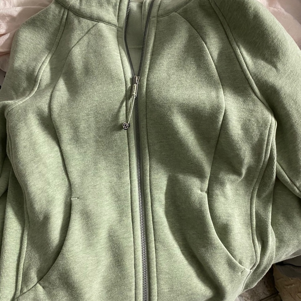 Lululemon jacket